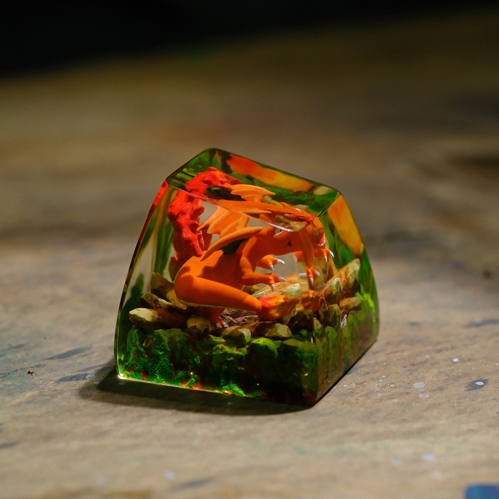 Pokemon - Charizard Artisan Keycap Breakwooden 7