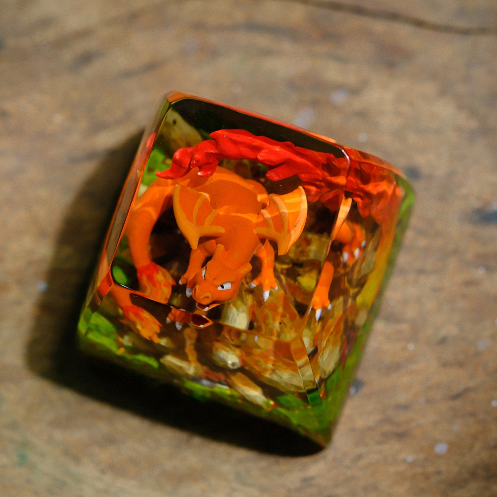 Pokemon - Charizard Artisan Keycap Breakwooden 7