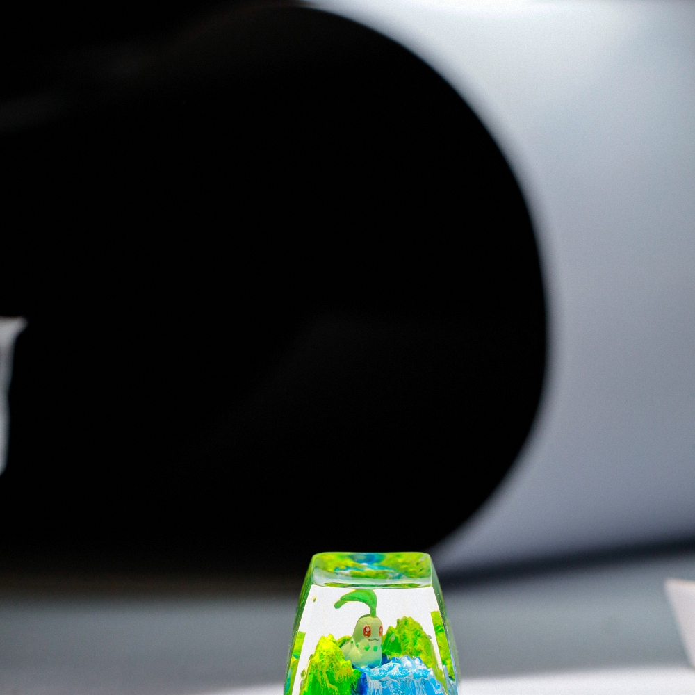 Pokemon - Chikorita Artisan Keycap Breakwooden 7