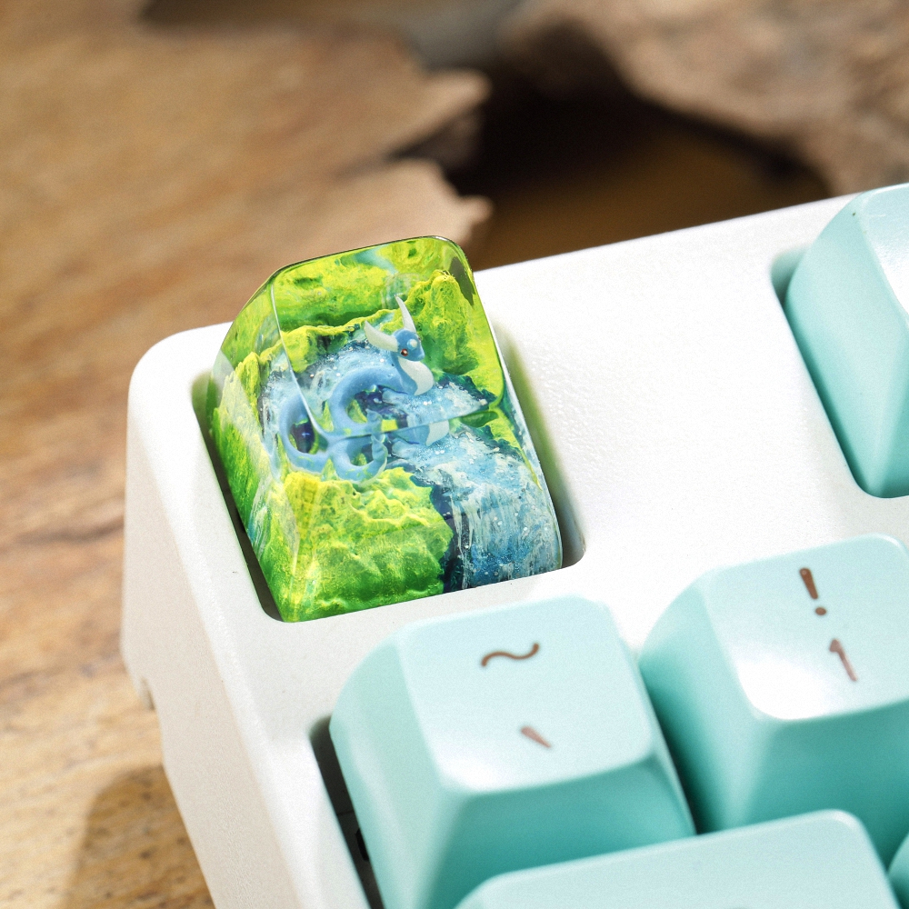 Pokemon - Dragonair Artisan Keycap Breakwooden