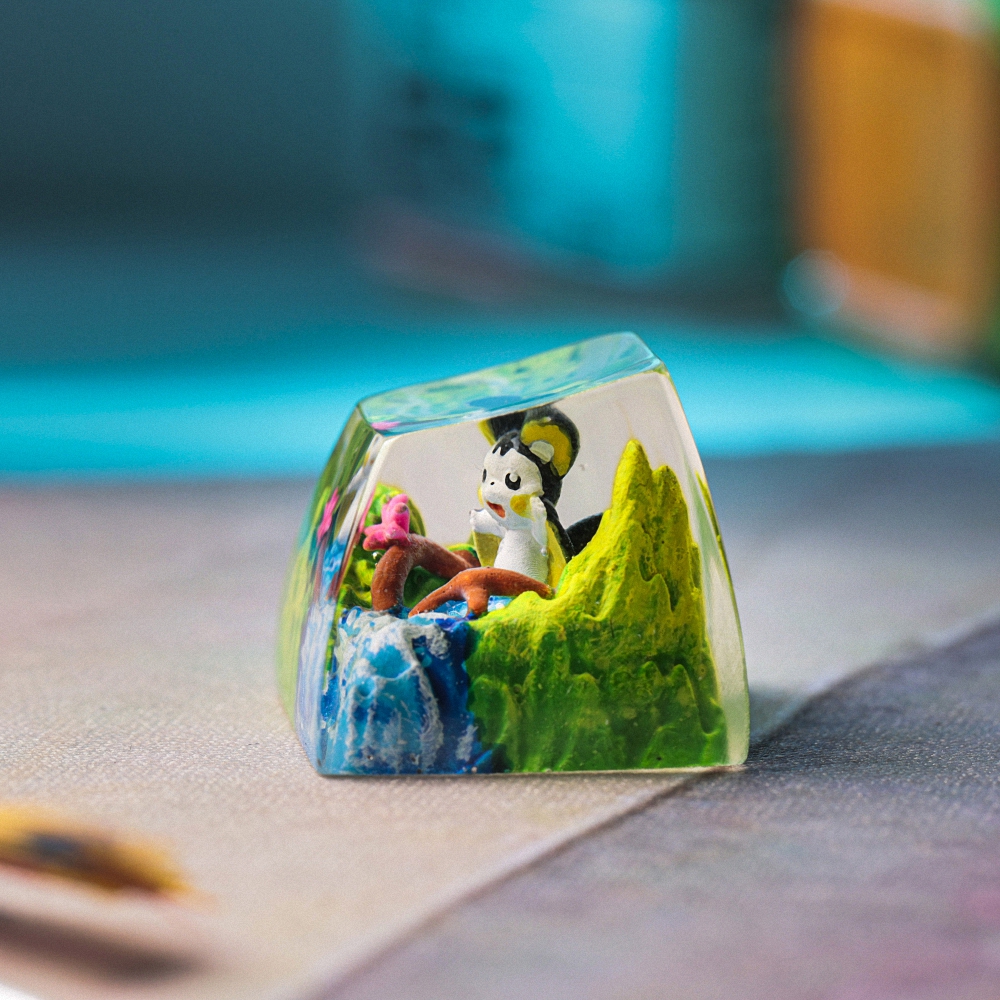 Pokemon - Emolga Artisan Keycap Breakwooden