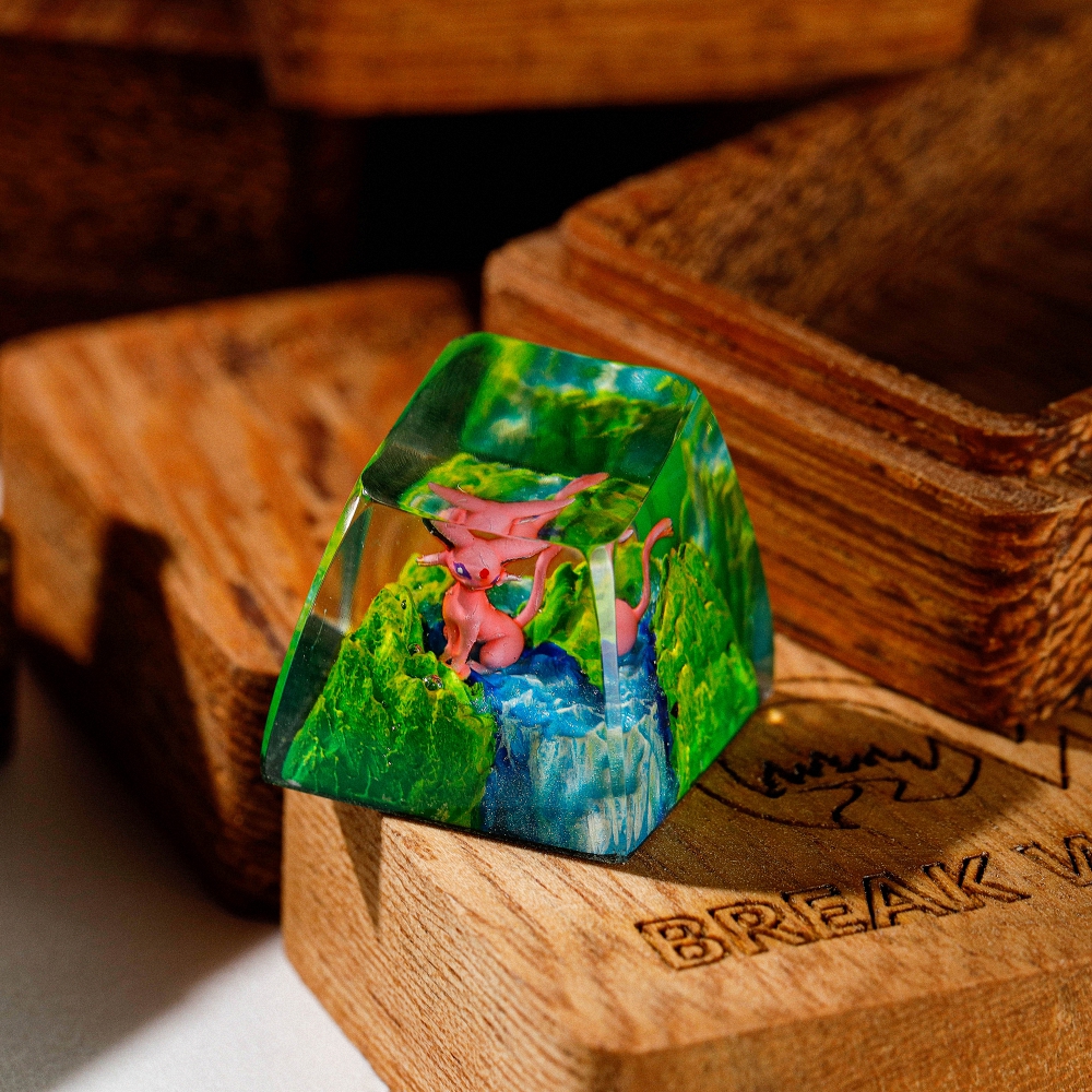 Pokemon - Espeon Artisan Keycap Breakwooden 2