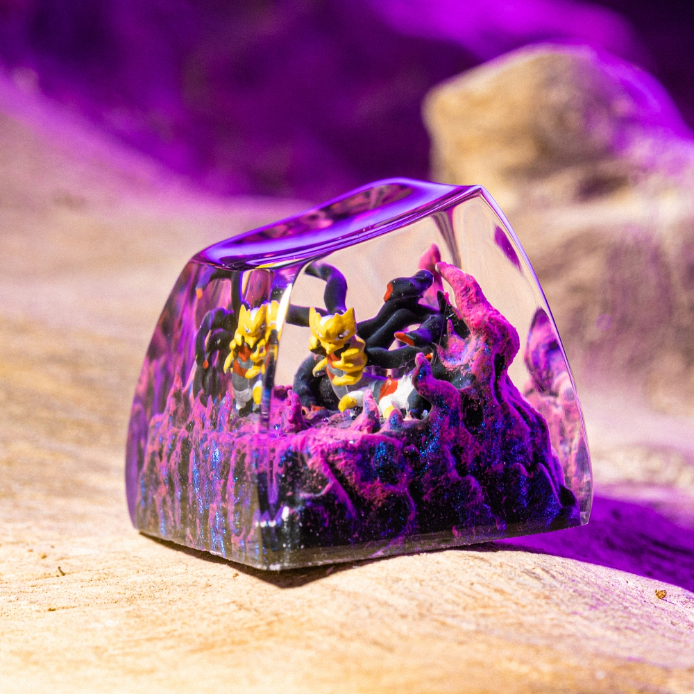 Pokemon - Giratina Artisan Keycap Breakwooden 2