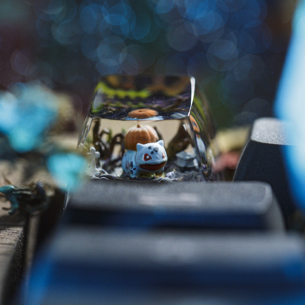 Pokemon - Halloween Bulbasaur Artisan Keycap Breakwooden 6