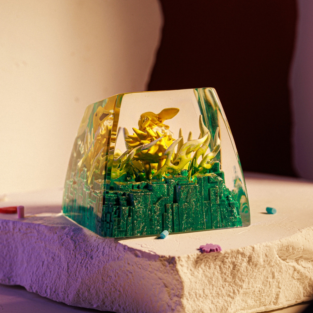 Pokemon - Jolteon Artisan Keycap Breakwooden