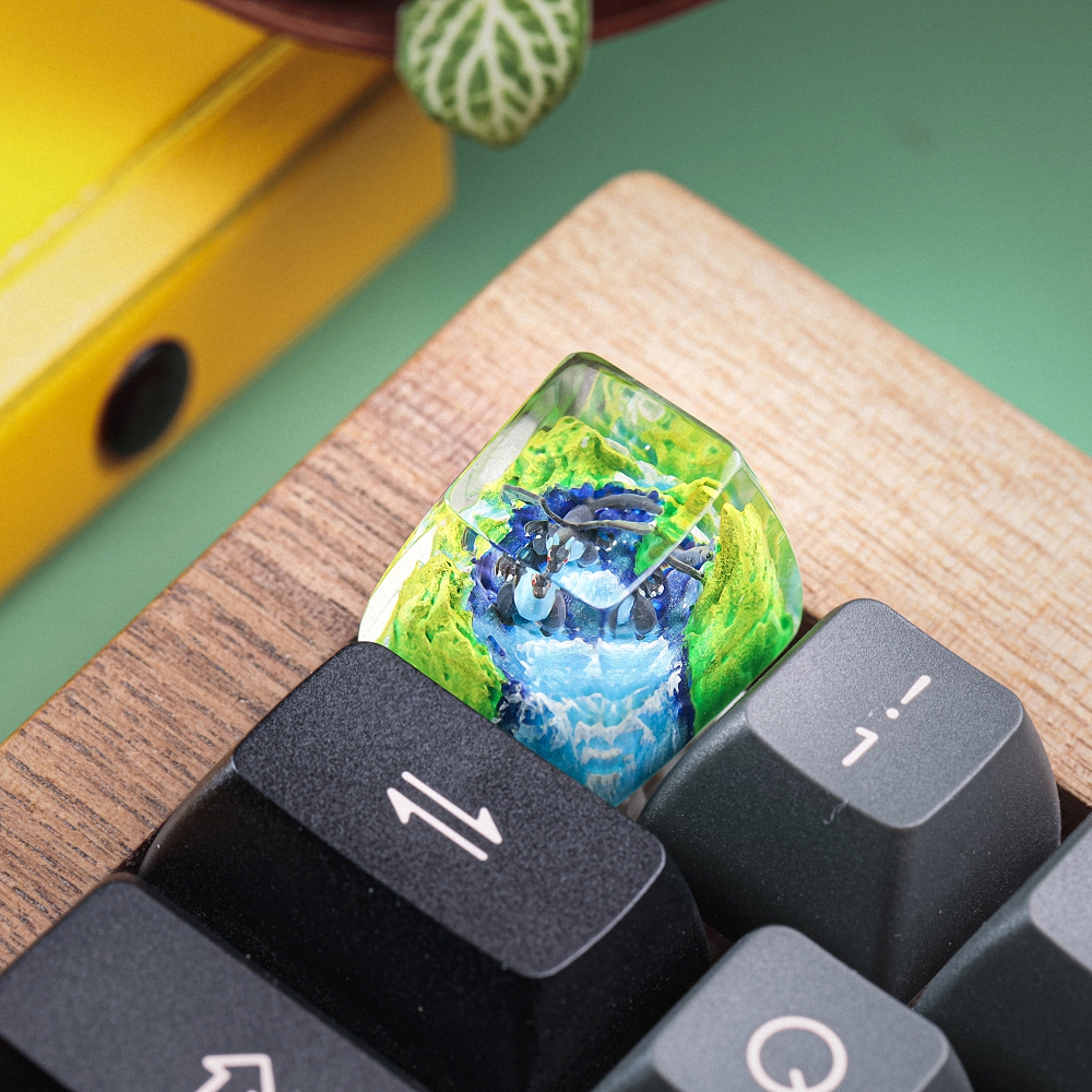 Pokemon - Mega Charizard X Artisan Keycap Breakwooden