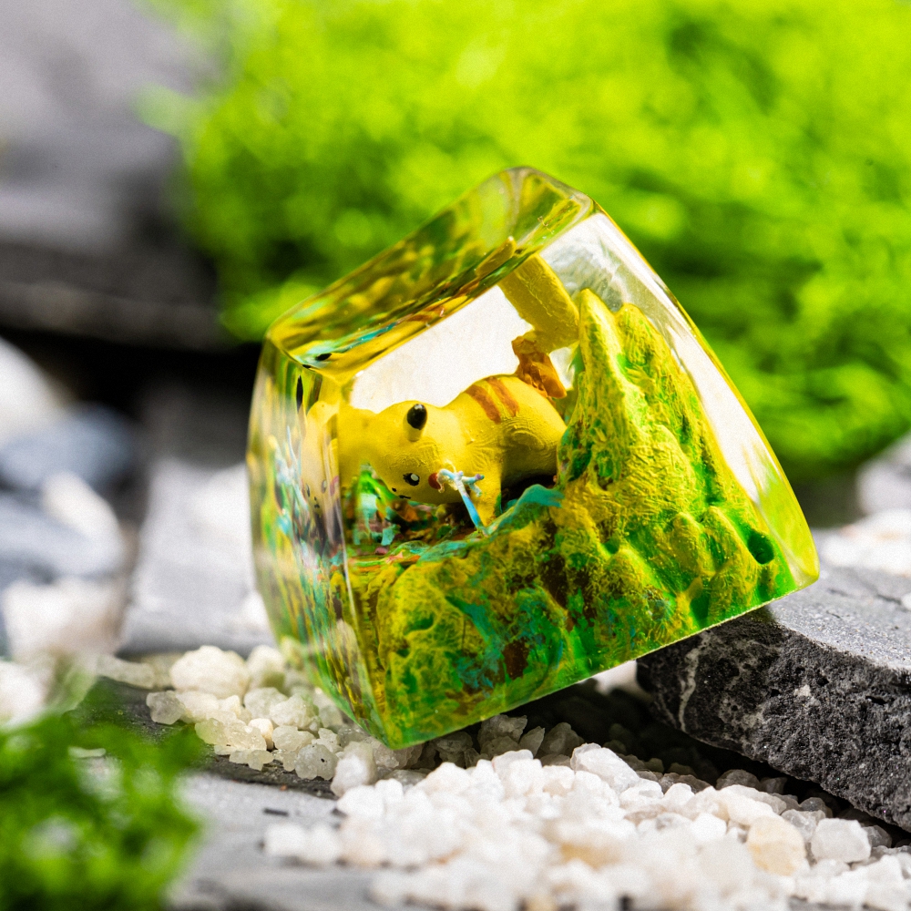 Pokemon - Pikachu Artisan Keycap Breakwooden 10