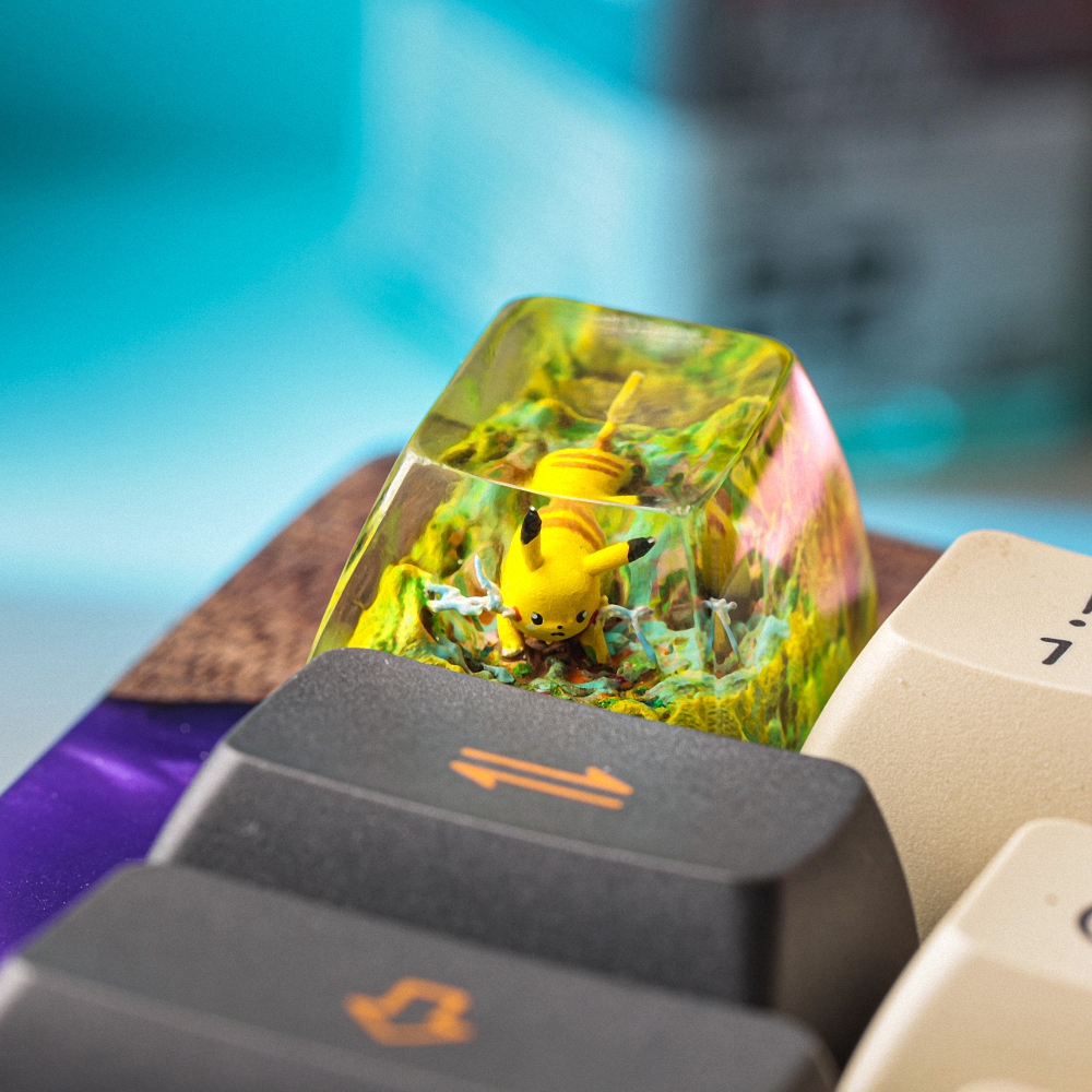 Pokemon - Pikachu Artisan Keycap Breakwooden 5