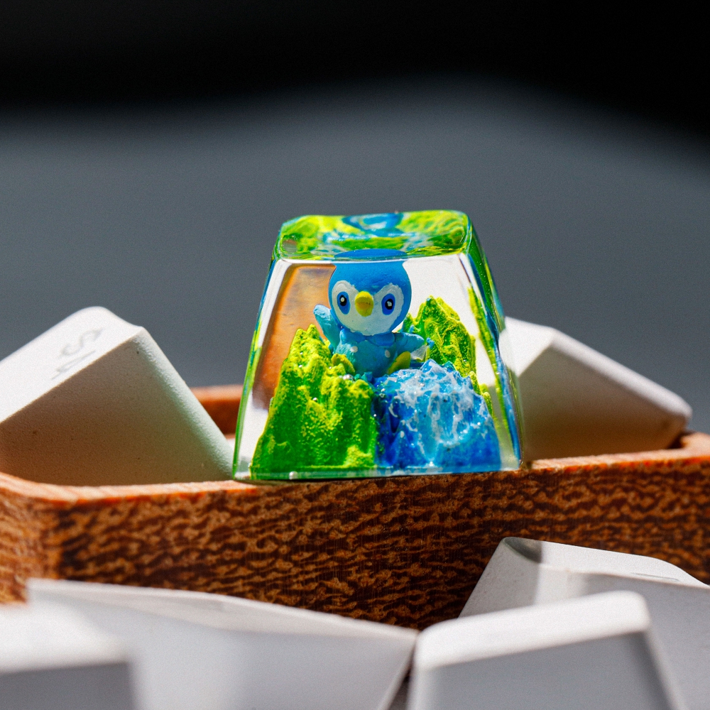 Pokemon - Piplup Artisan Keycap Breakwooden