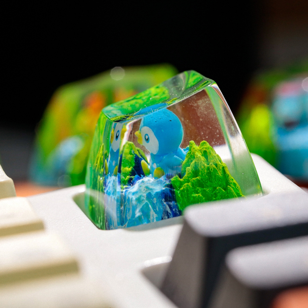 Pokemon - Piplup Artisan Keycap Breakwooden 2