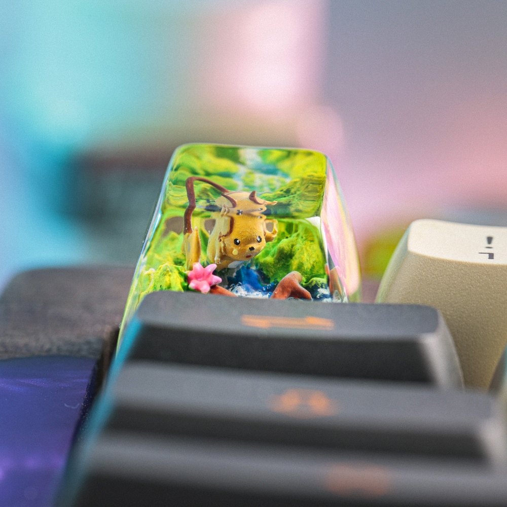 Pokemon - Raichu Artisan Keycap Breakwooden 3