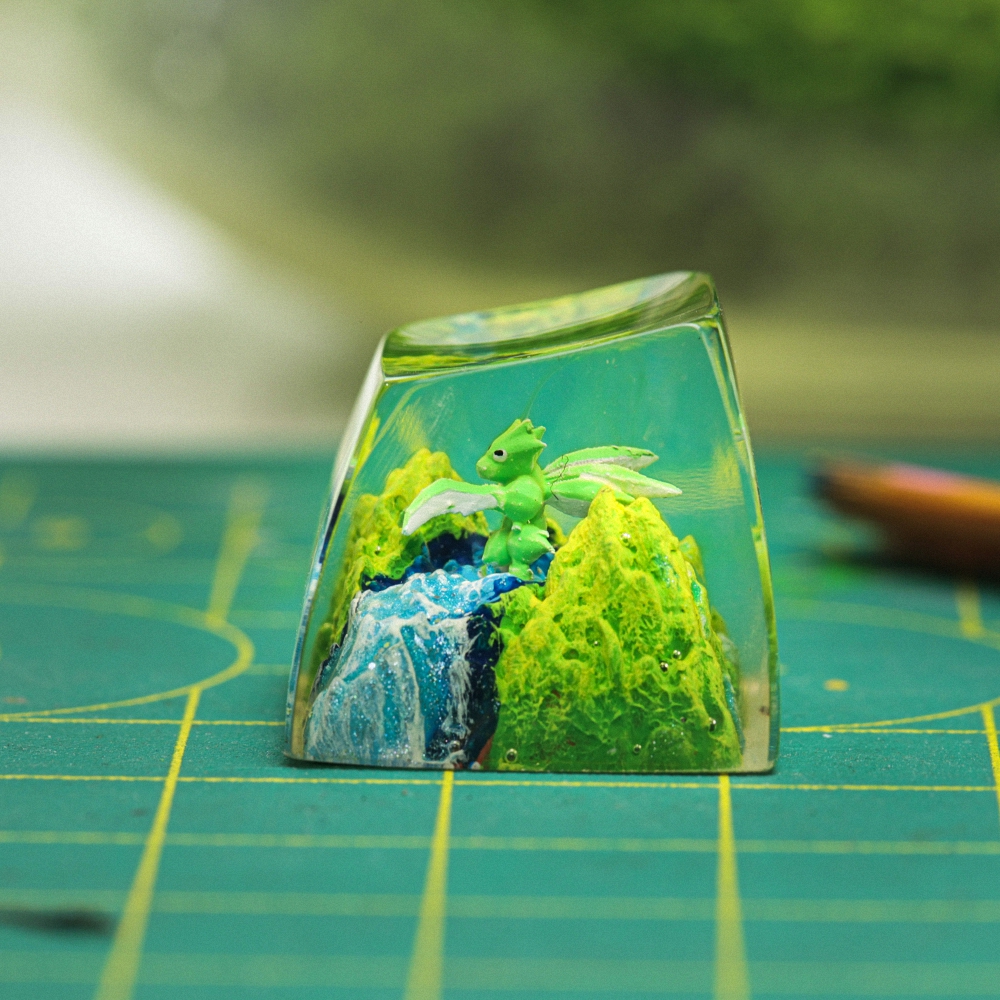 Pokemon - Scyther Artisan Keycap Breakwooden