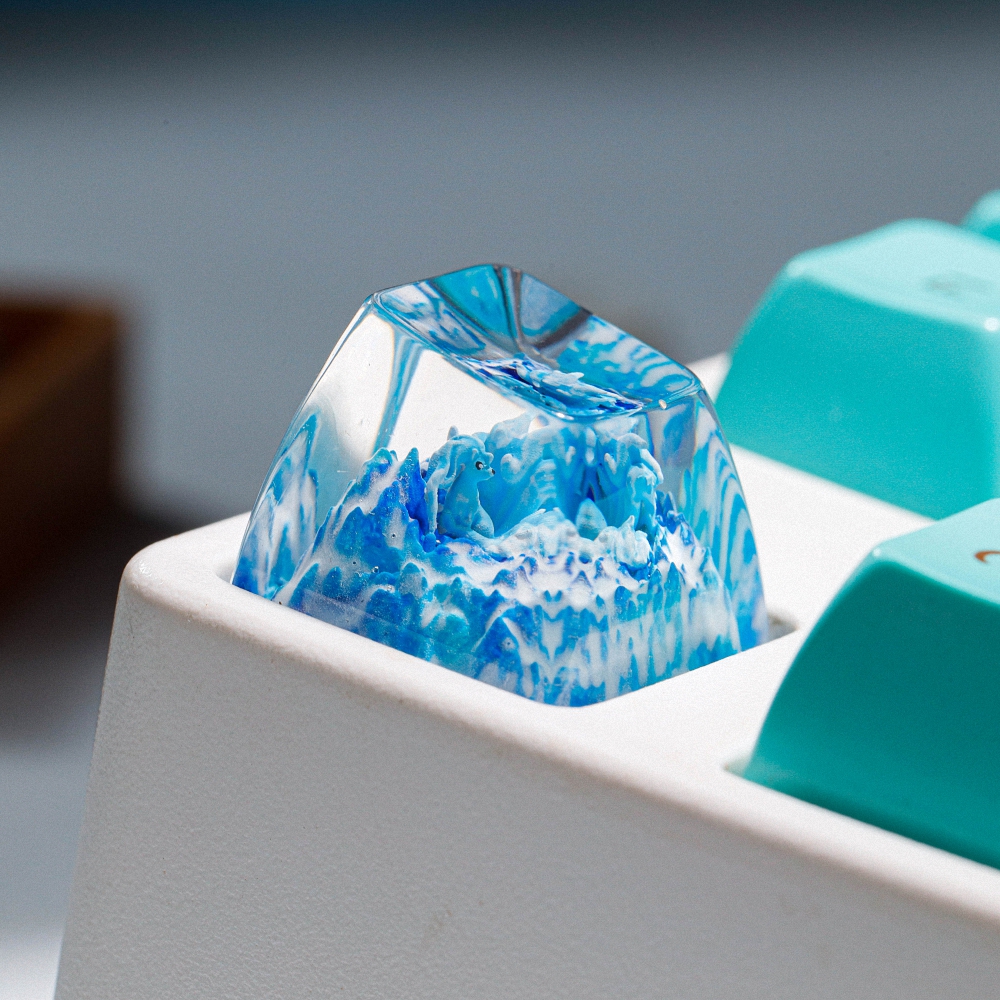 Pokemon - Shiny Ninetales Artisan Keycap Breakwooden 2