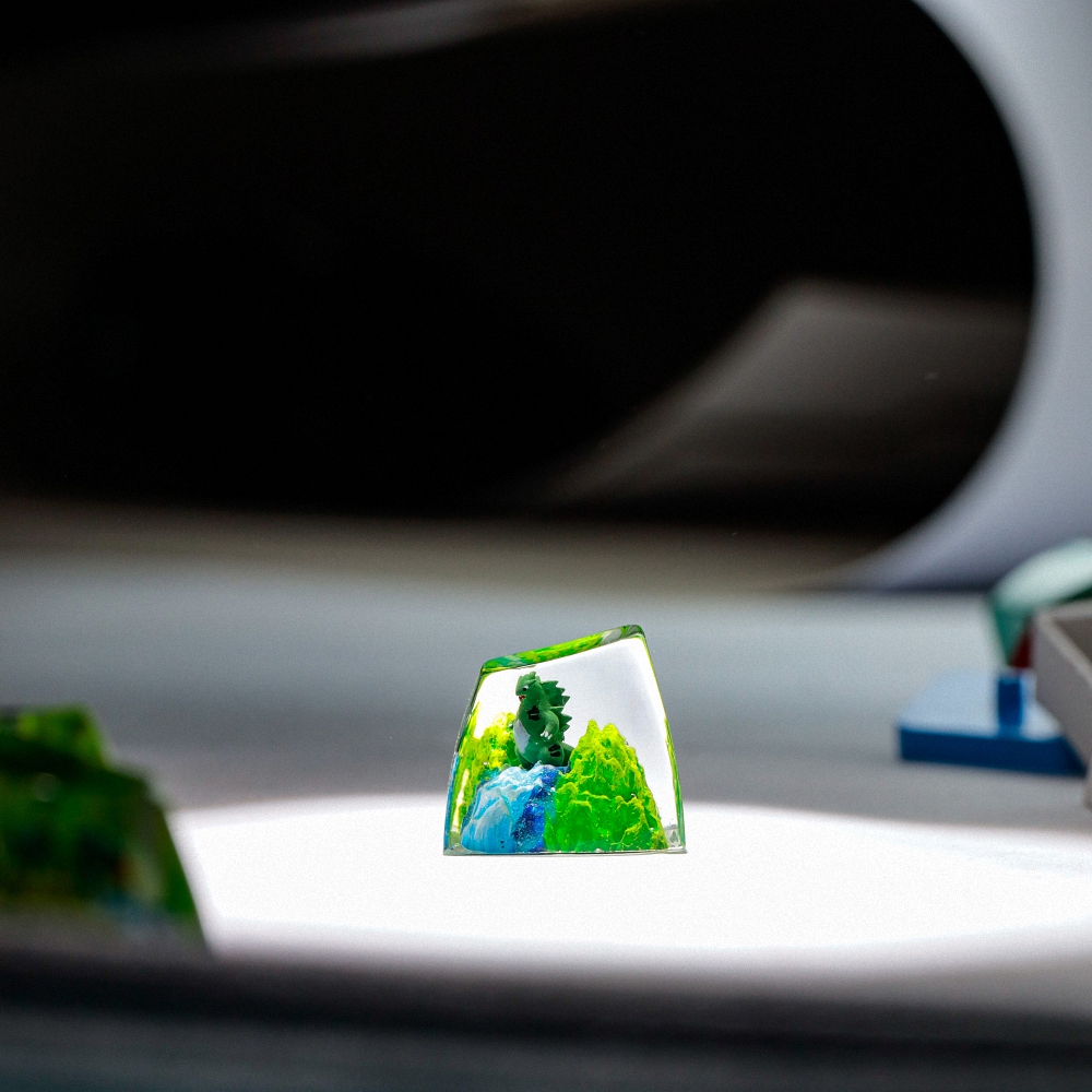 Pokemon - Tyranitar Artisan Keycap Breakwooden