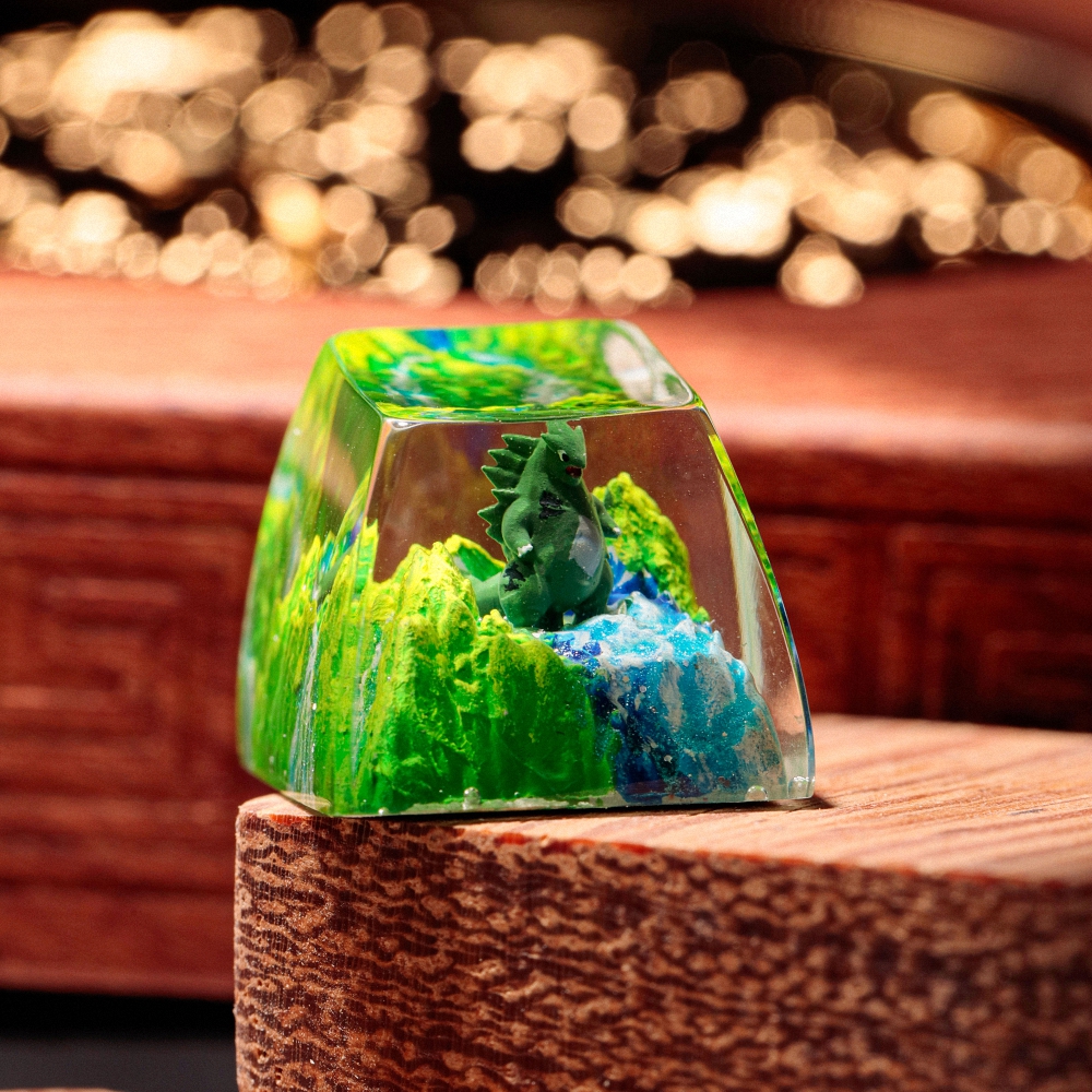 Pokemon - Tyranitar Artisan Keycap Breakwooden 2