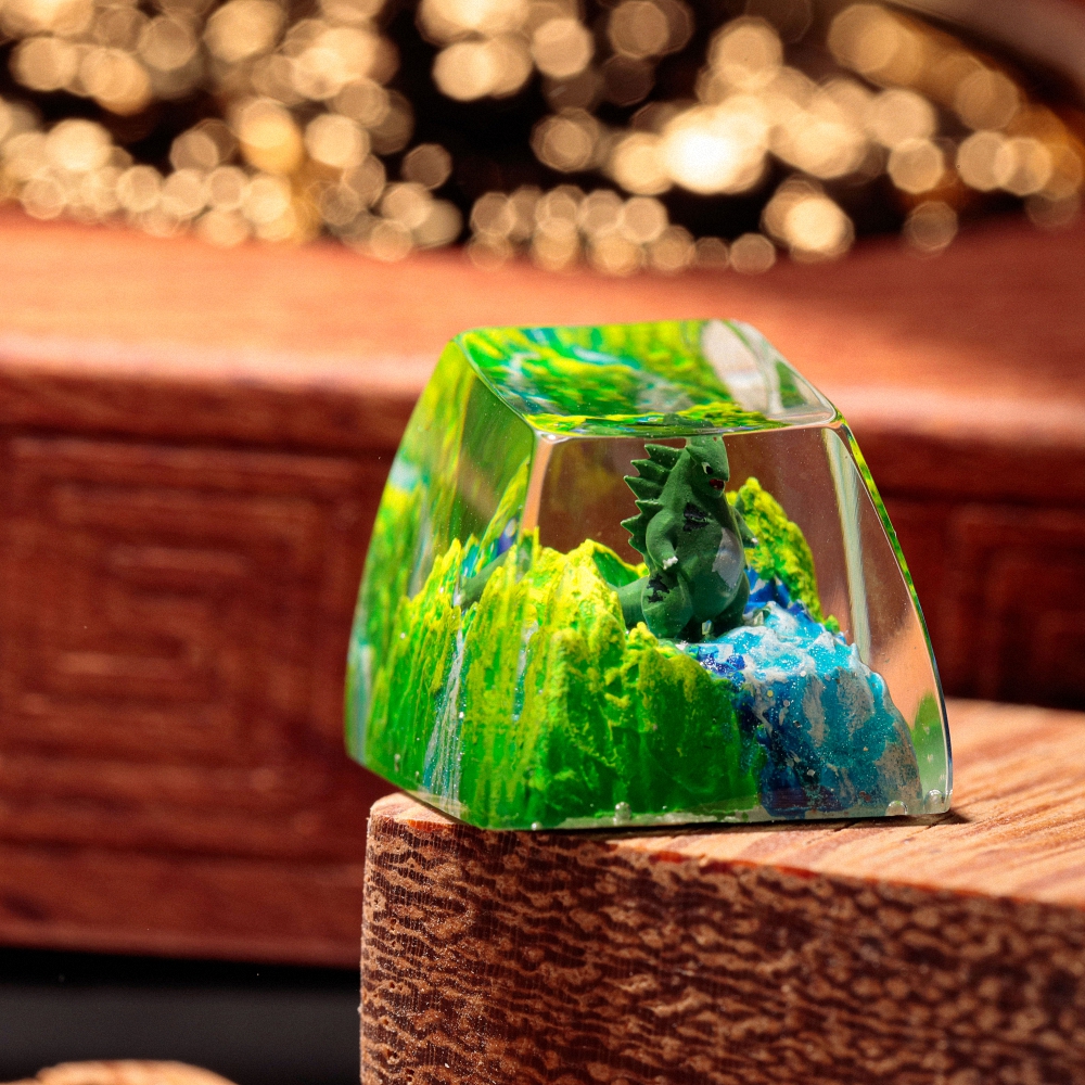 Pokemon - Tyranitar Artisan Keycap Breakwooden 2