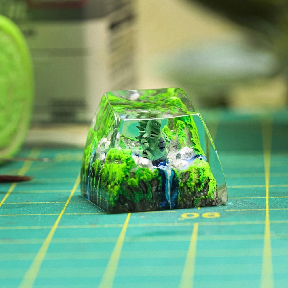 Pokemon - Tyranitar Artisan Keycap Breakwooden 3