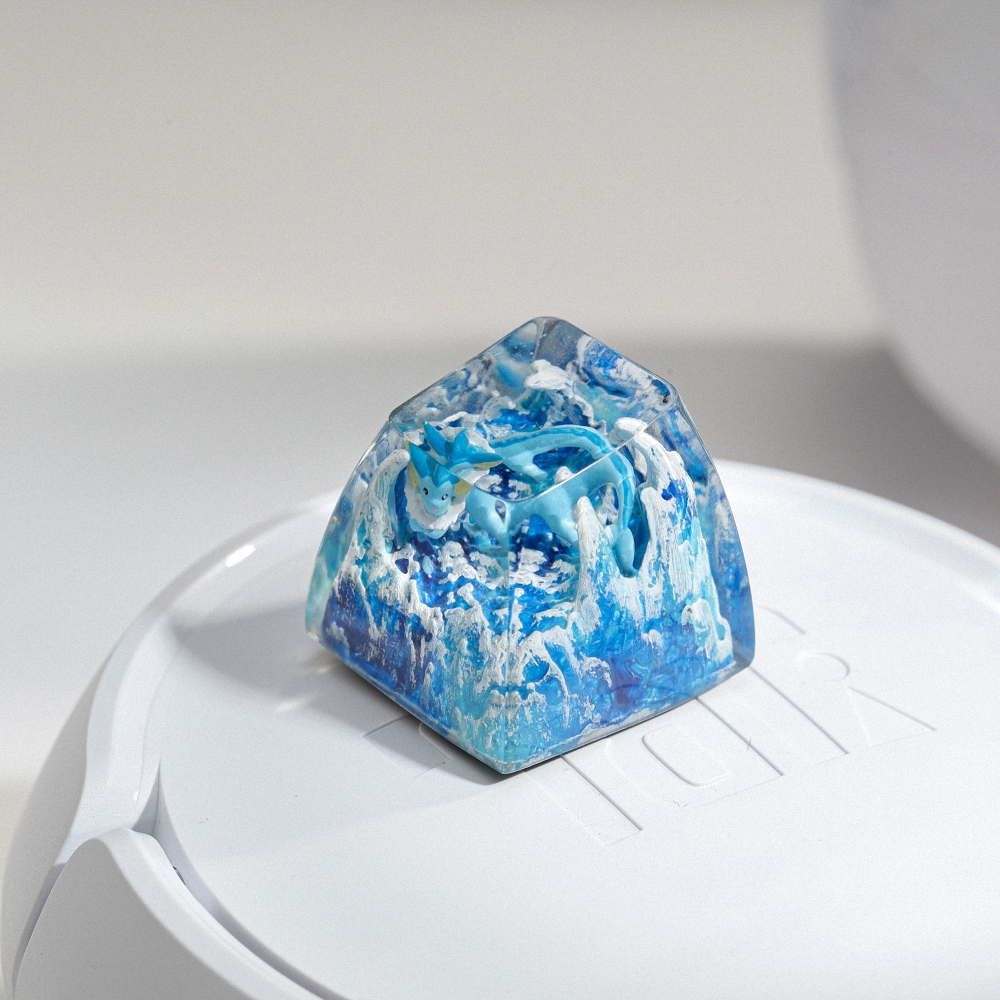 Pokemon - Vaporeon Artisan Keycap Breakwooden