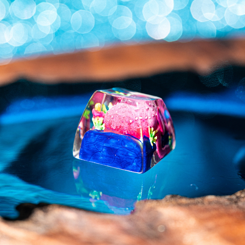 Purple Octopus Artisan Keycap Breakwooden