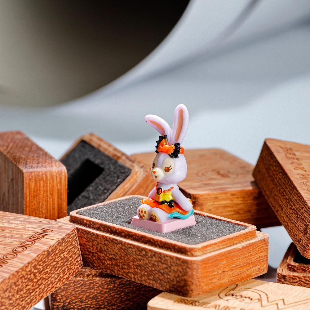 Rabbit Artisan Keycap Breakwooden
