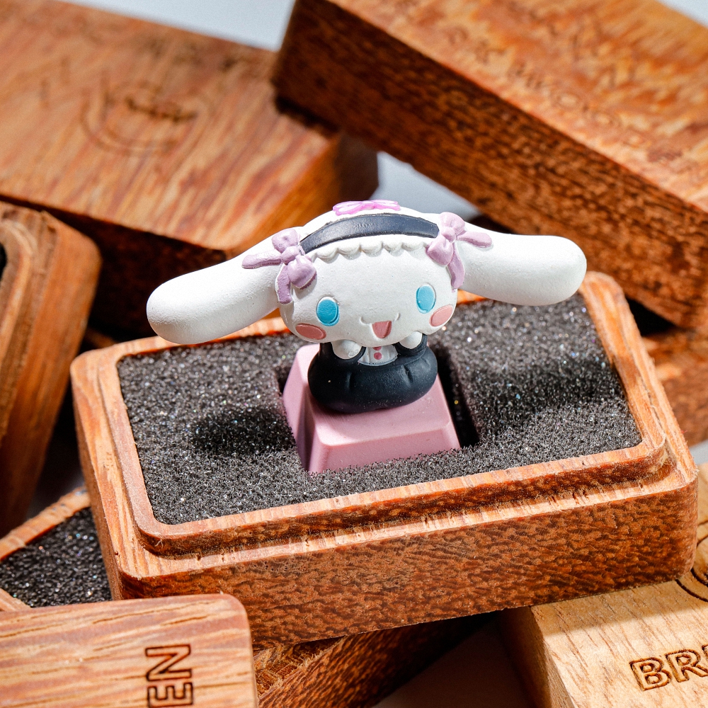 Rabbit Artisan Keycap Breakwooden 4
