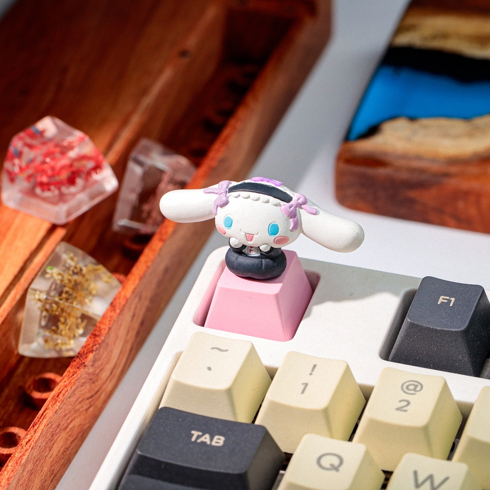 Rabbit Artisan Keycap Breakwooden 4