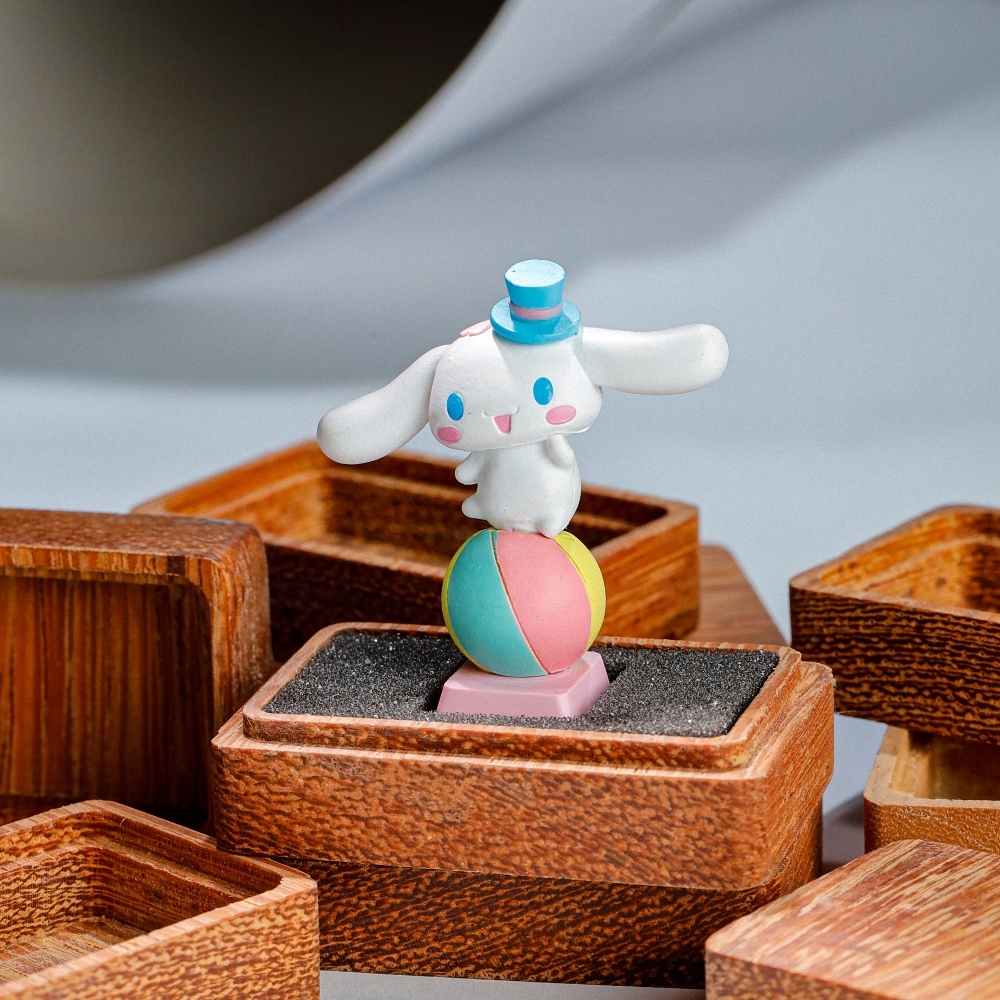 Rabbit Artisan Keycap Breakwooden 5