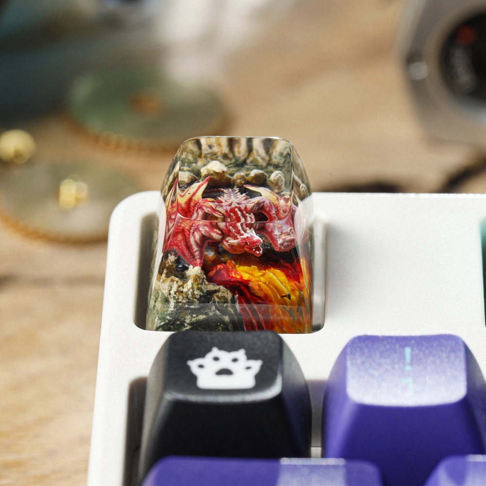 Red Dragon Artisan Keycap Breakwooden 10