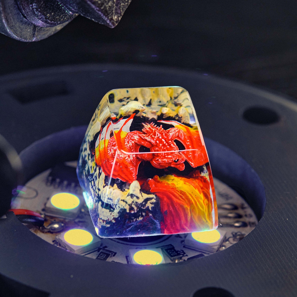 Red Dragon Artisan Keycap Breakwooden 2