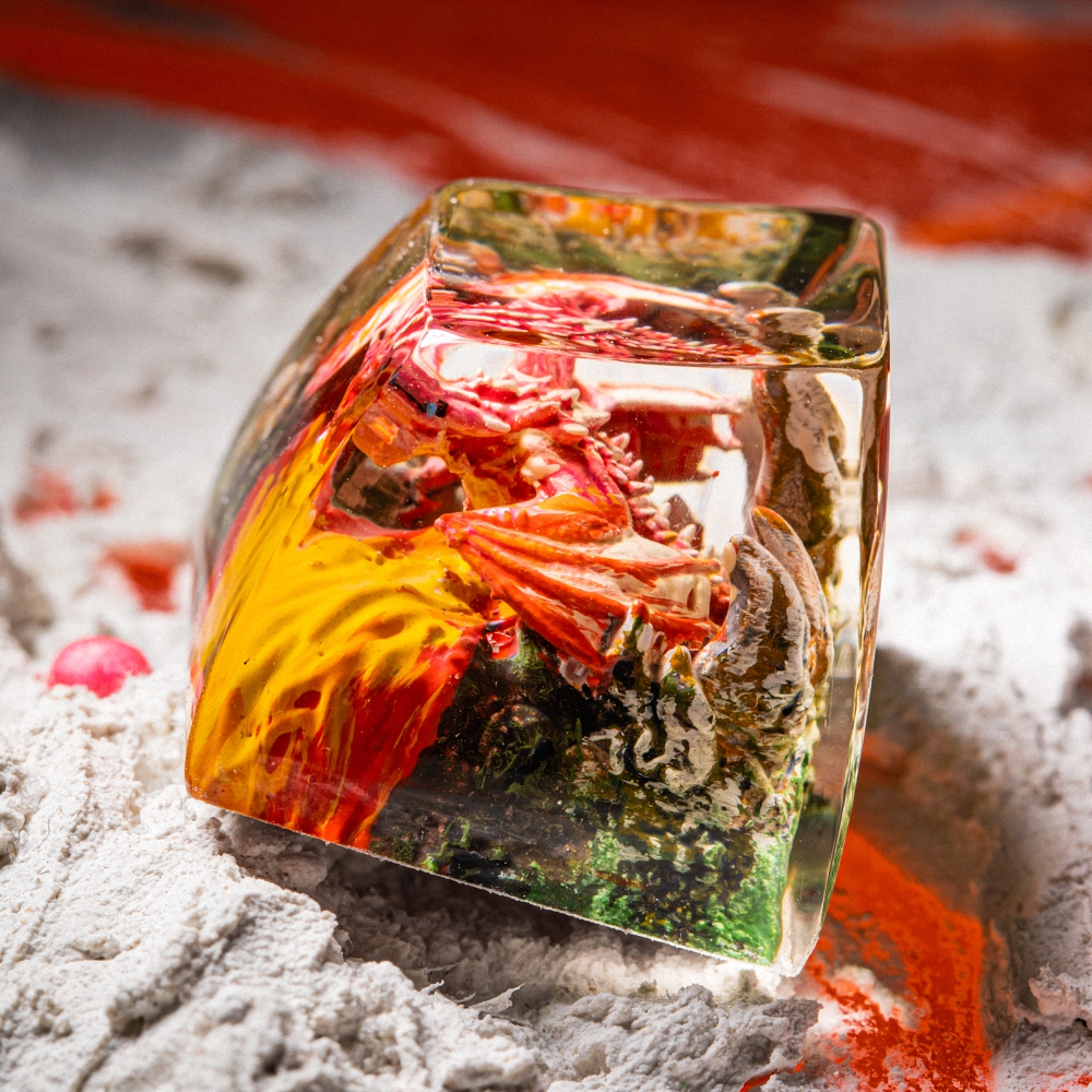 Red Dragon Artisan Keycap Breakwooden 4