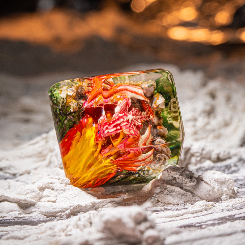 Red Dragon Artisan Keycap Breakwooden 4