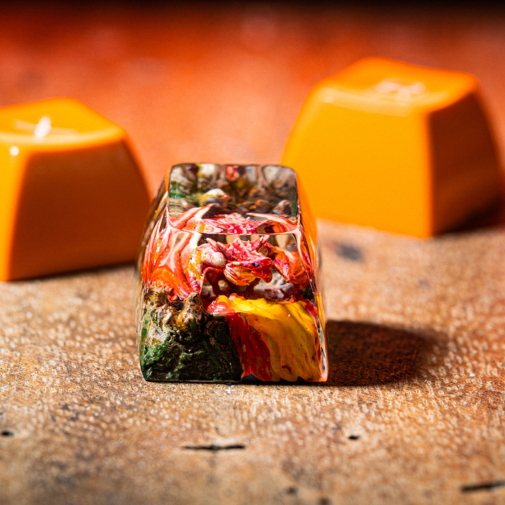 Red Dragon Artisan Keycap Breakwooden 5