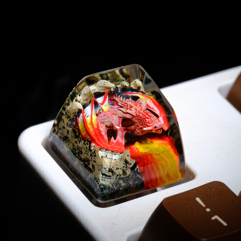 Red Dragon Artisan Keycap Breakwooden 7