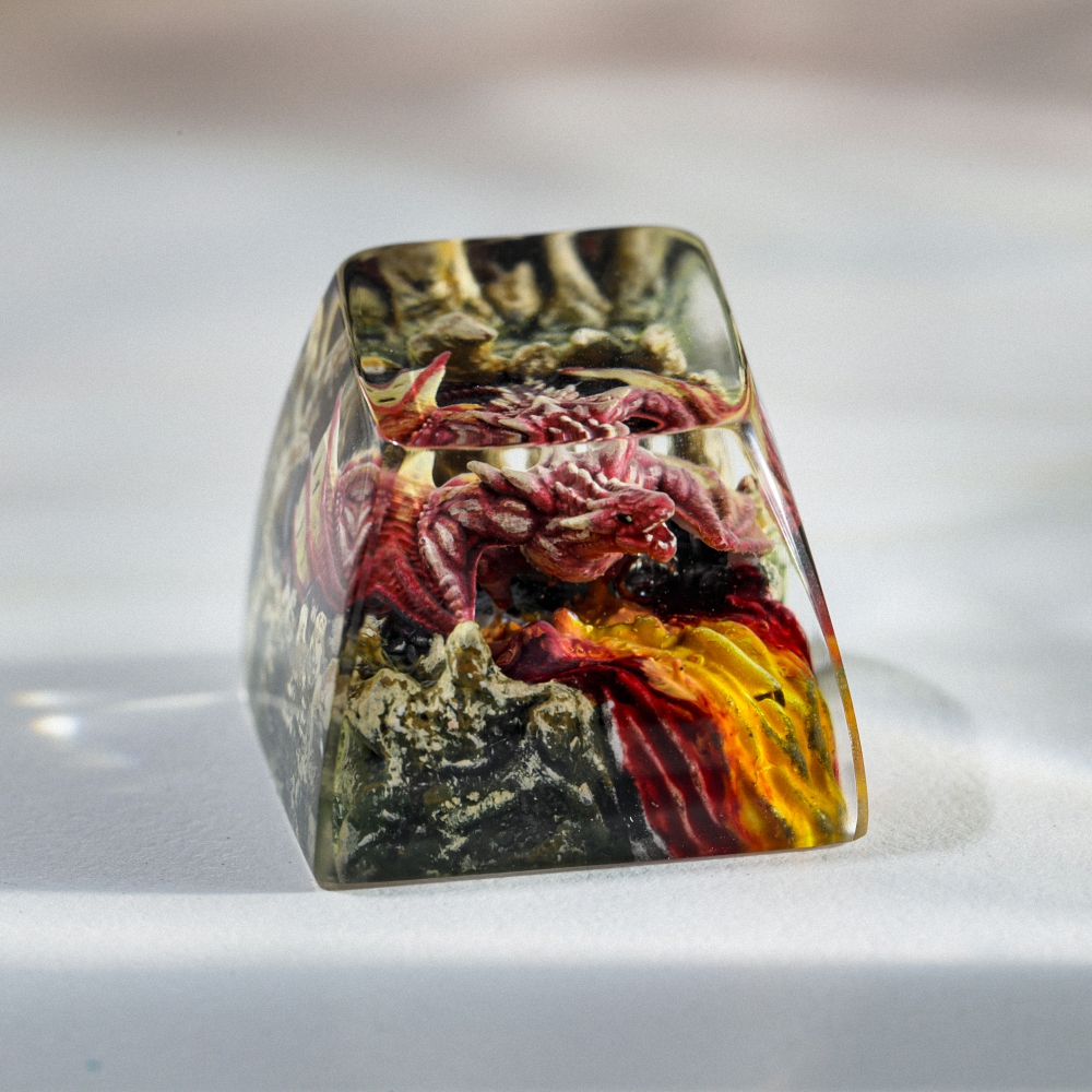 Red Dragon Artisan Keycap Breakwooden 8