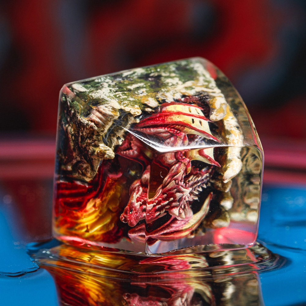Red Dragon Artisan Keycap Breakwooden 9