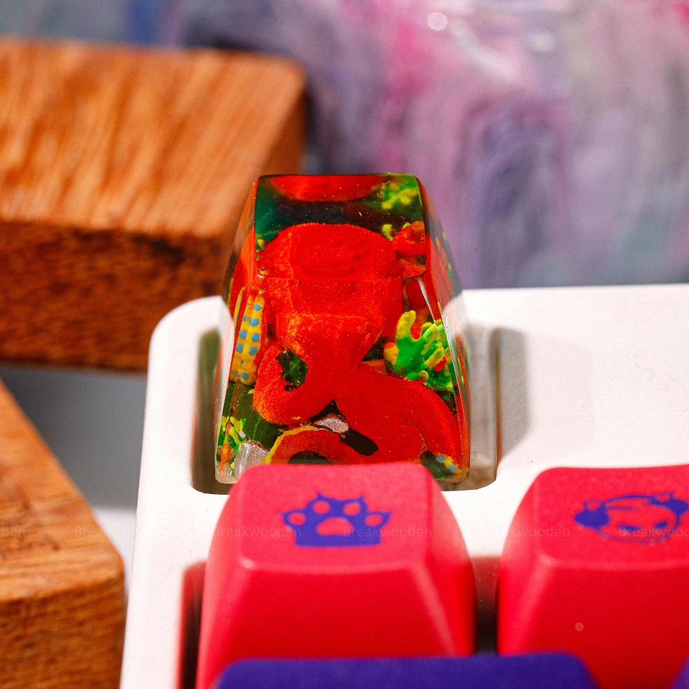 Red Octopus Artisan Keycap Breakwooden 3