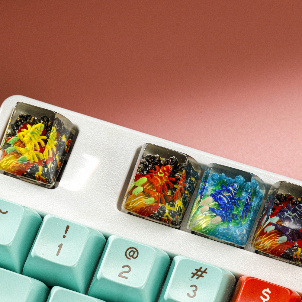 Scorpion Artisan Keycap Breakwooden 6