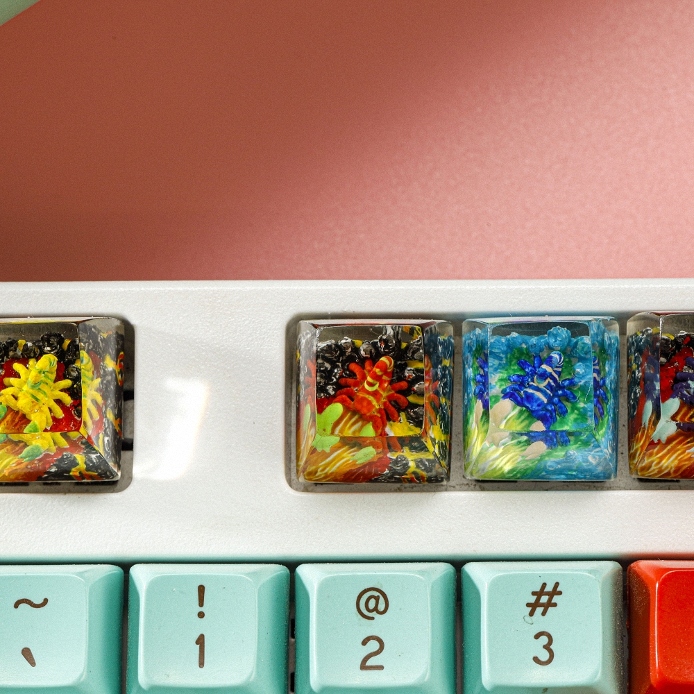 Scorpion Artisan Keycap Breakwooden 6