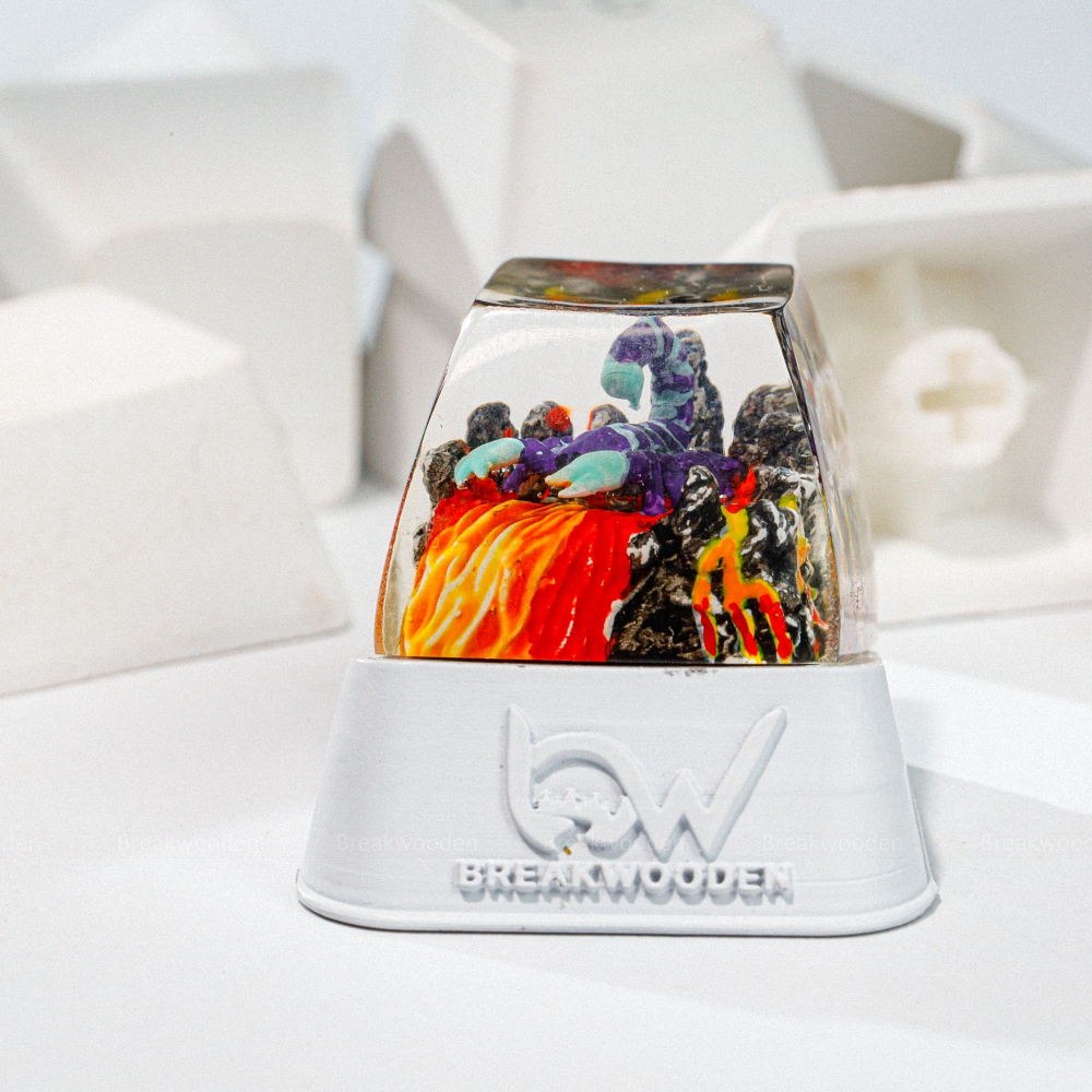 Scorpion Artisan Keycap Breakwooden 7