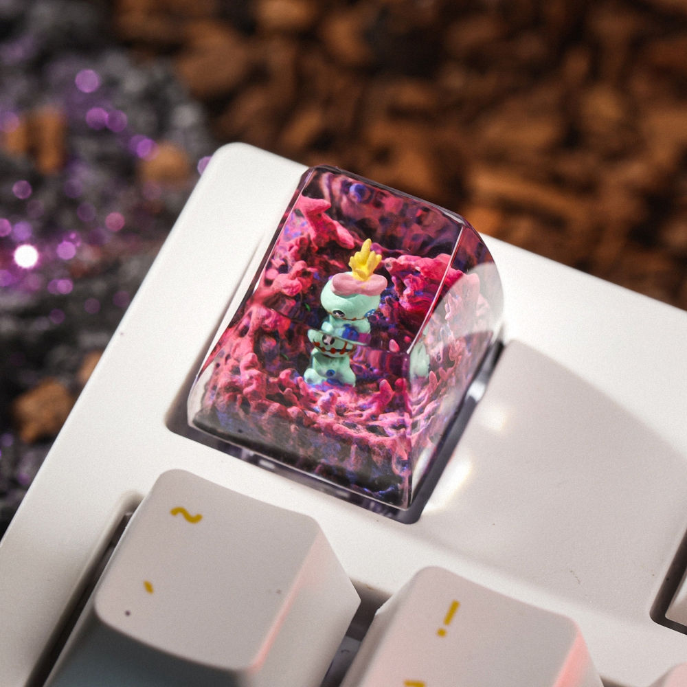 Scrump Artisan Keycap Breakwooden