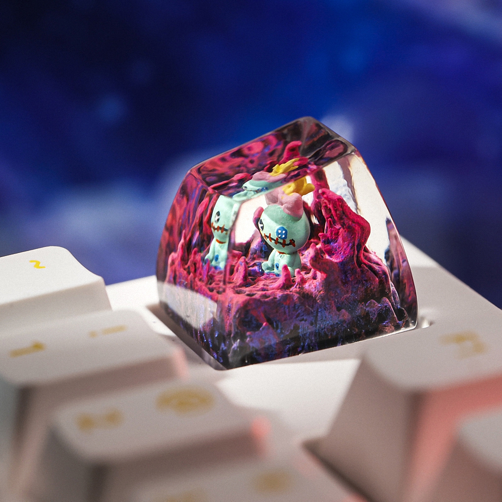 Scrump Artisan Keycap Breakwooden