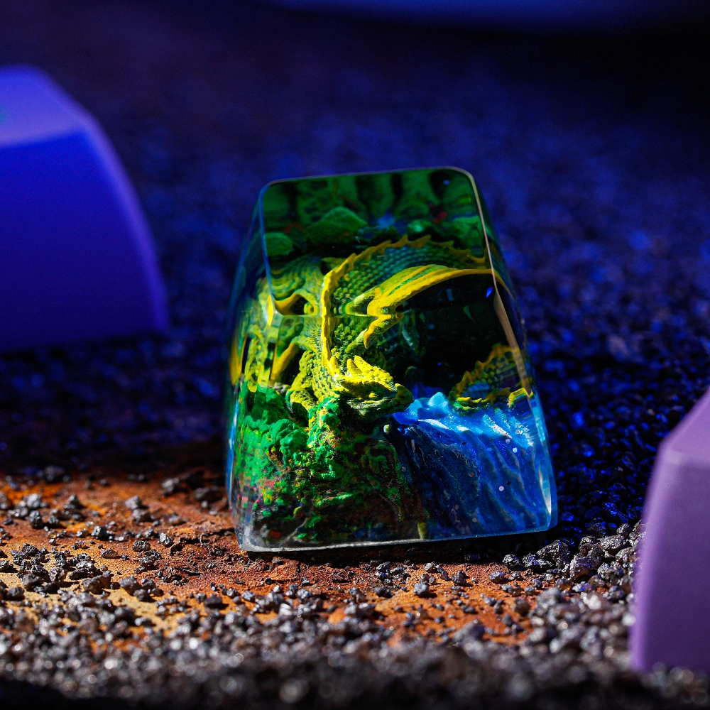 Sleeping Dragon - Green Artisan Keycap Breakwooden