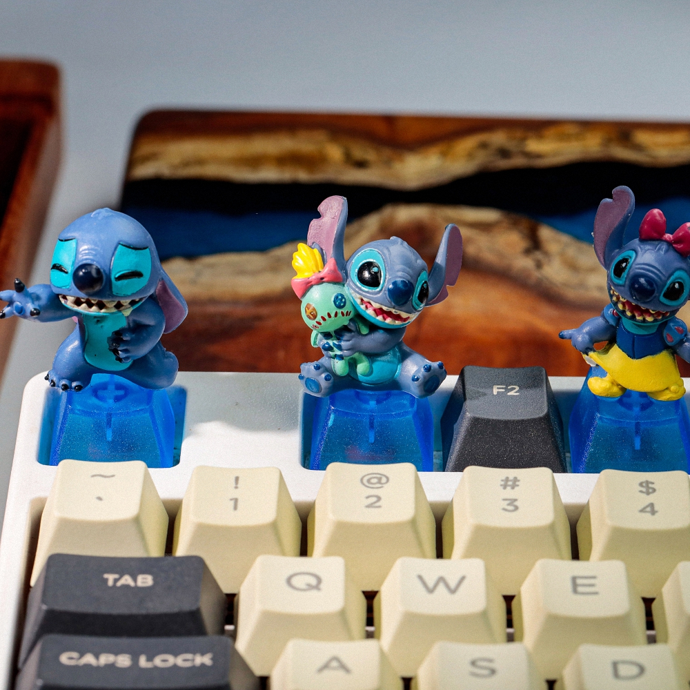 Stitch Artisan Keycap Breakwooden 10