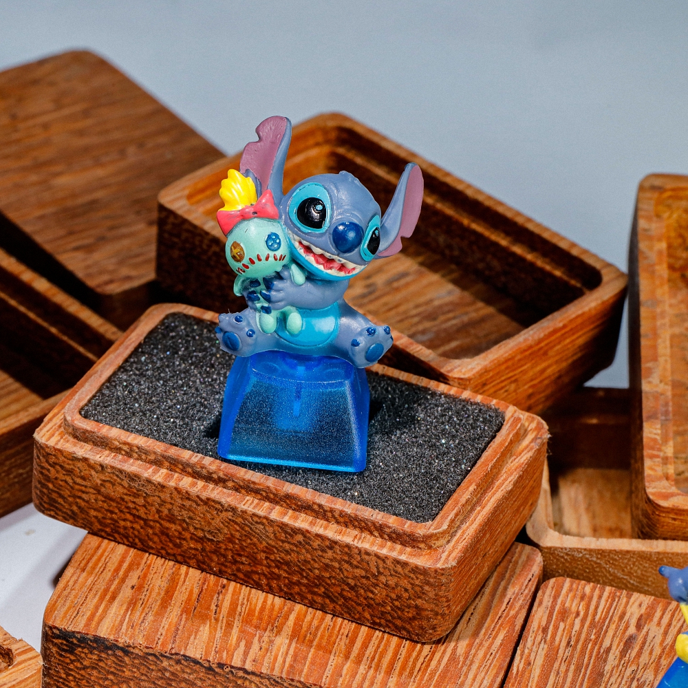 Stitch Artisan Keycap Breakwooden 11