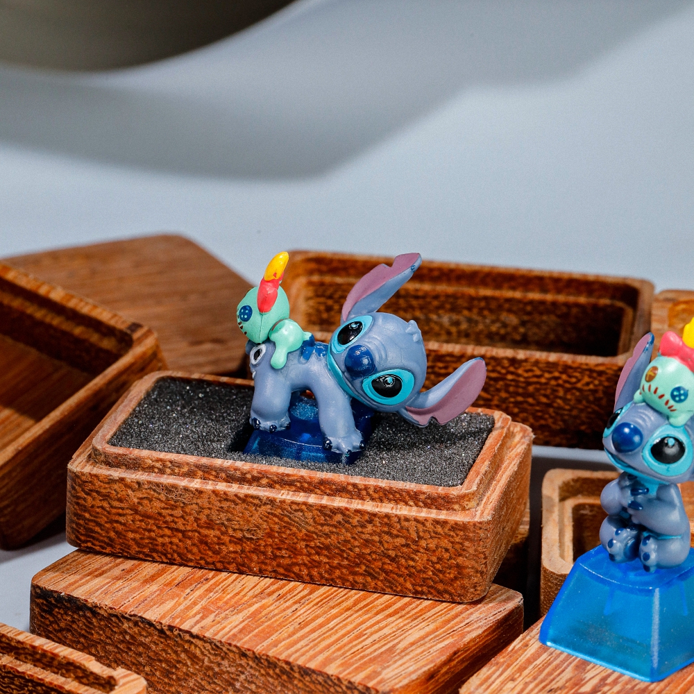 Stitch Artisan Keycap Breakwooden 5