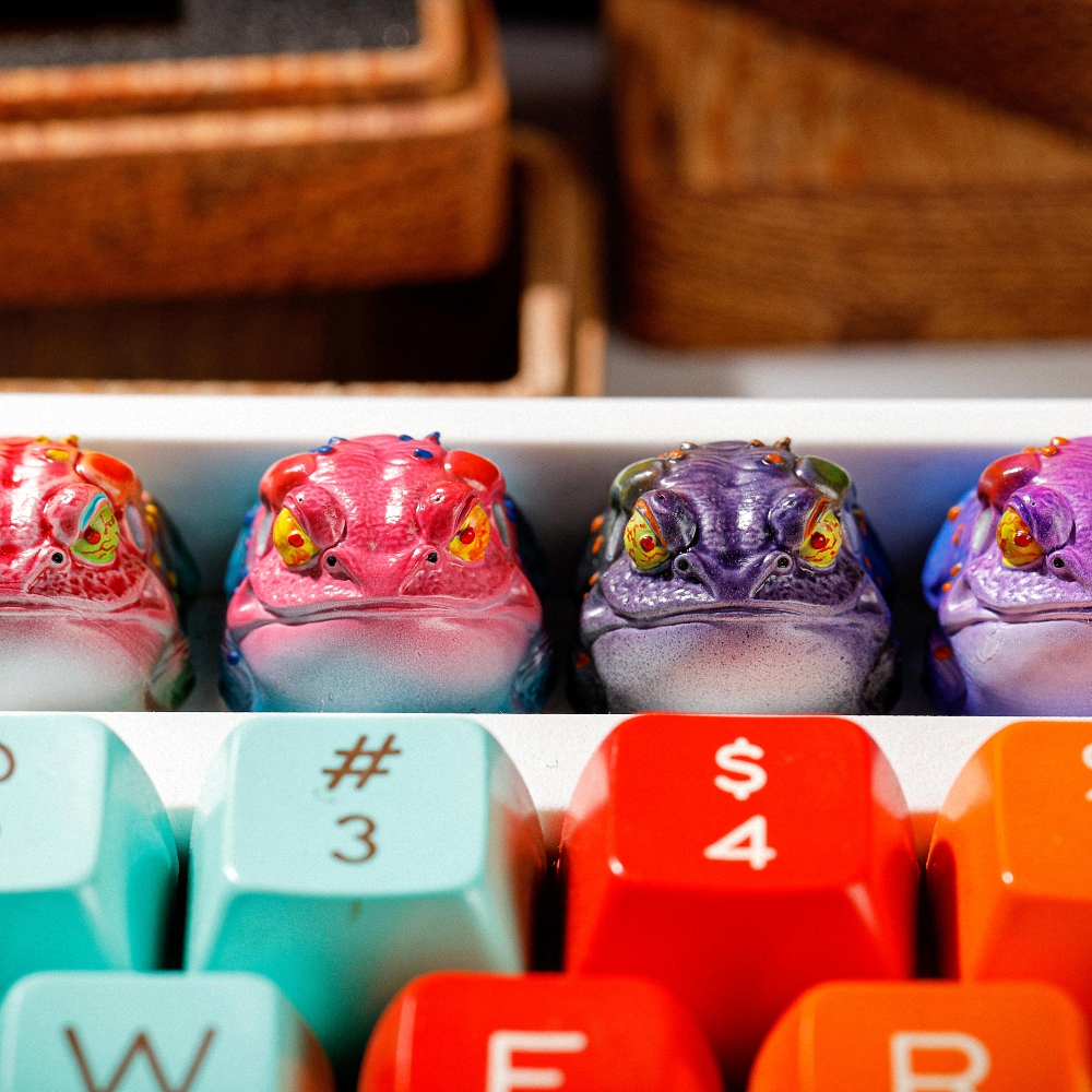 Toad Artisan Keycap Breakwooden