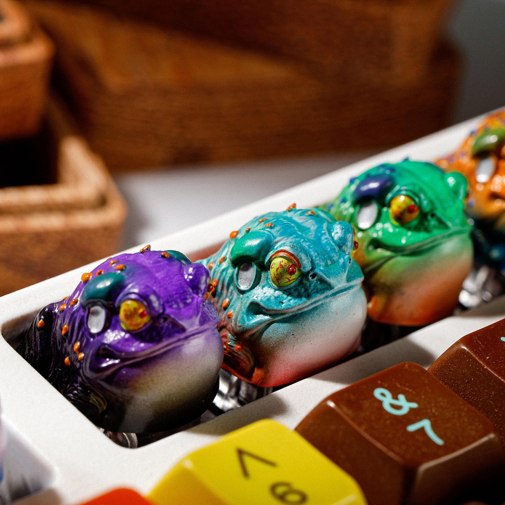 Toad Artisan Keycap Breakwooden