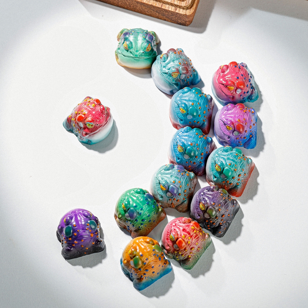 Toad Artisan Keycap Breakwooden 2