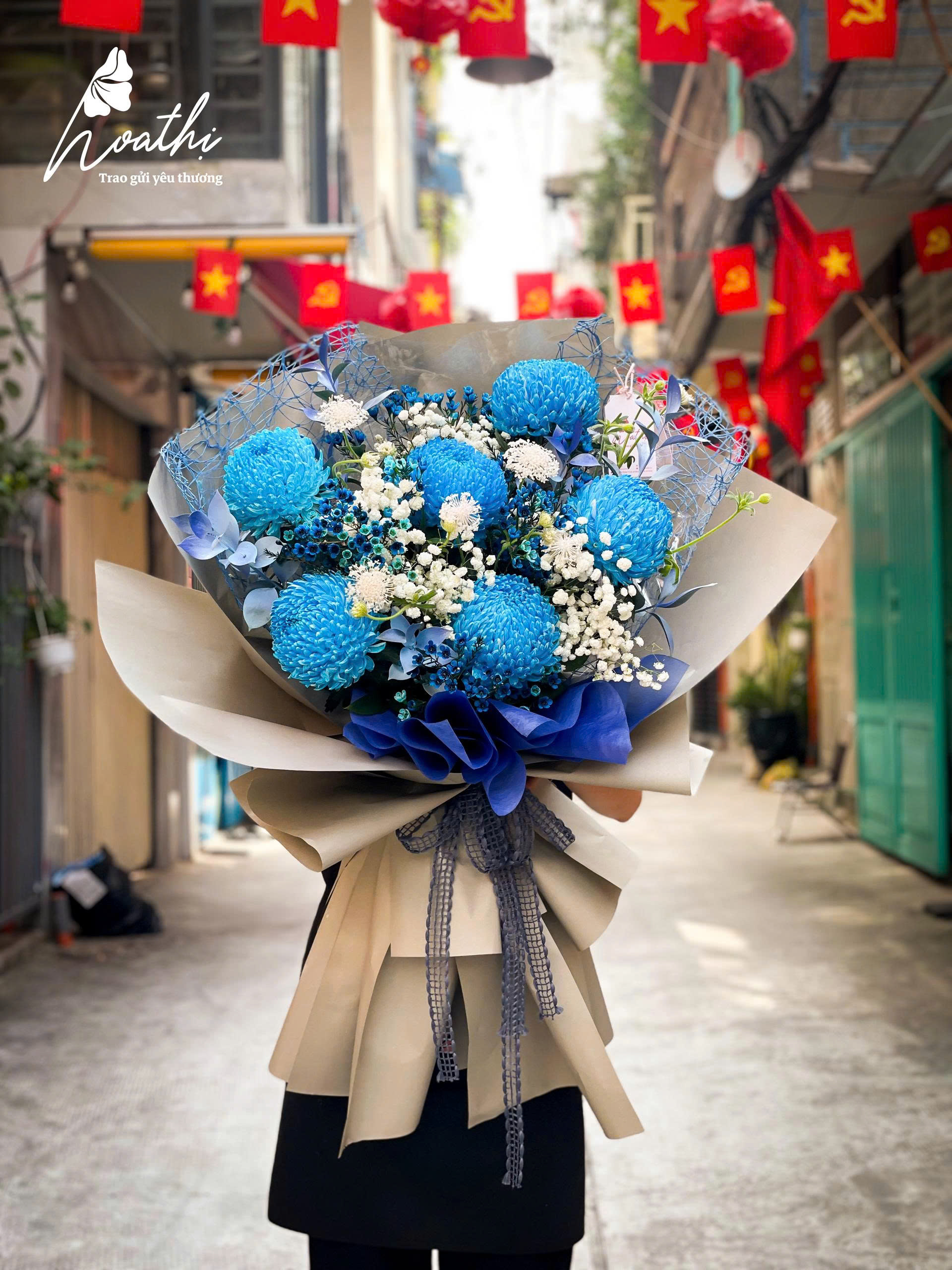 MỘT ĐỜI THỦY CHUNG