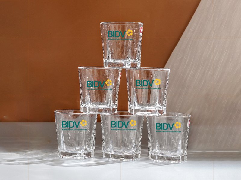 Dịch Vụ In Logo Lên Quà Tặng - Giải Pháp Marketing Chi Phí Thấp, Hiệu Quả Cao